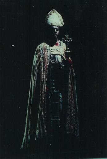 Christian Van Horn as Méphistophélès in ceremonial costume for Yale Opera’s Faust